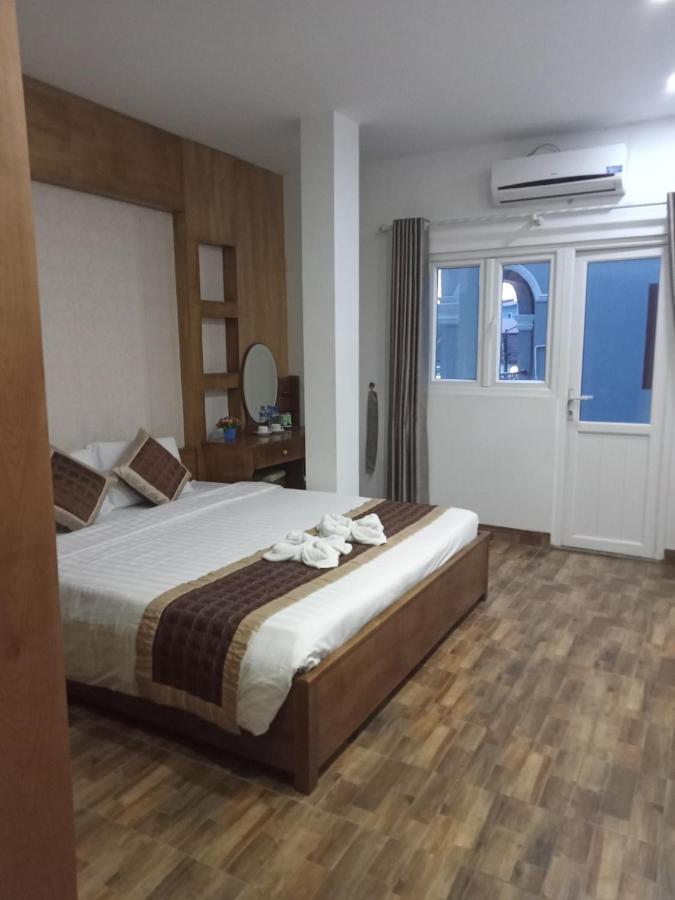V Central Hotel Vang Vieng Exterior photo